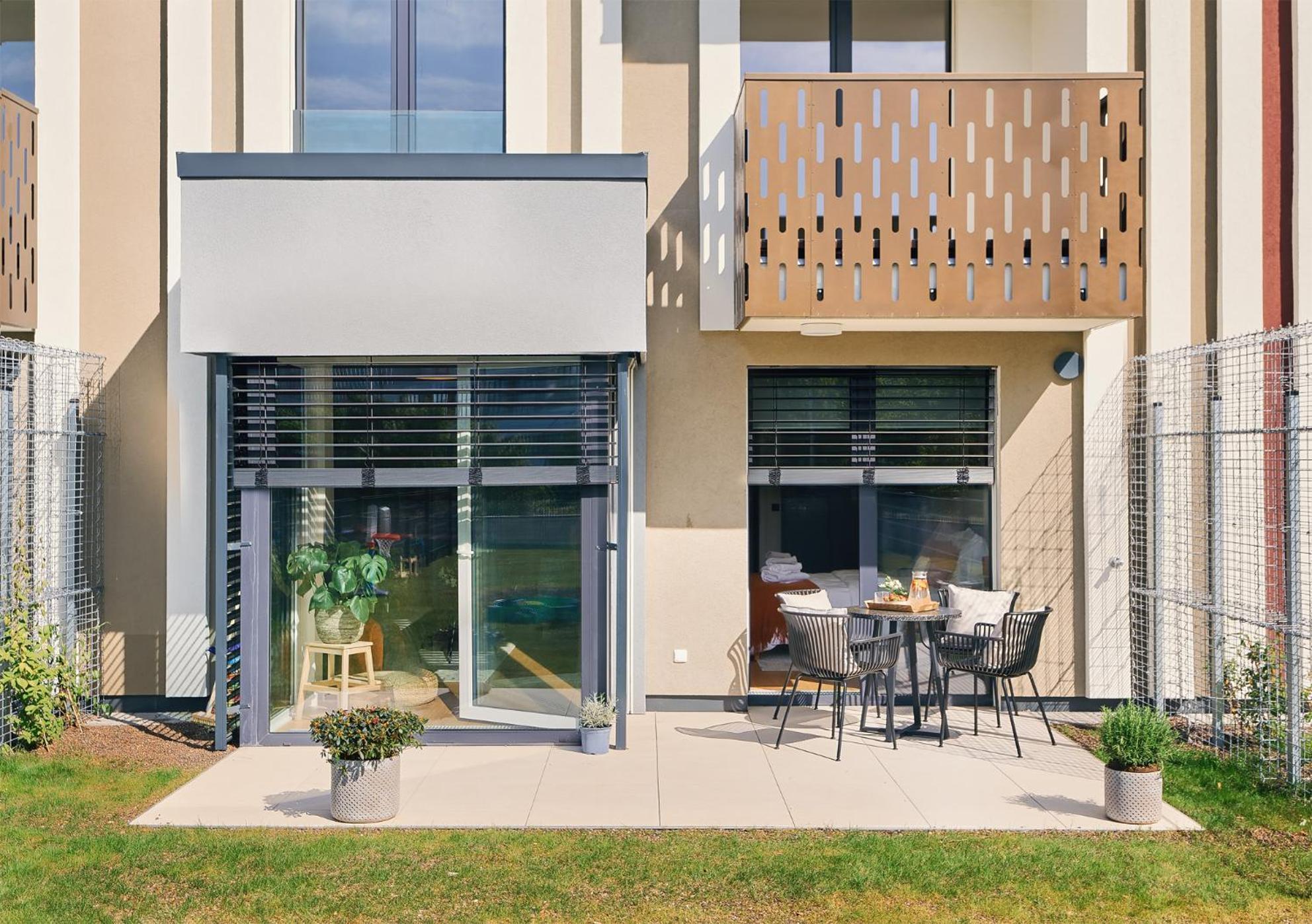 Beta - Free Garage, Air Condition, Garden, At Metro, 2nd Parking On Request * Прага